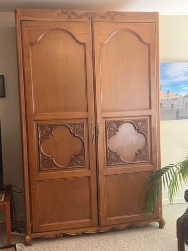 Armoire hardwood h - armoire., 93"